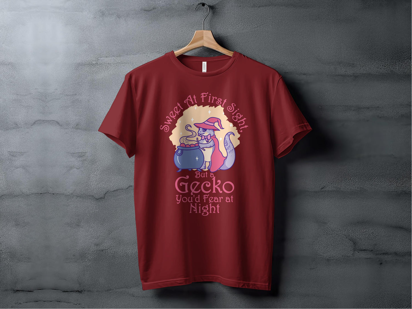 Funny Gecko Bad At First Sight T-shirt product